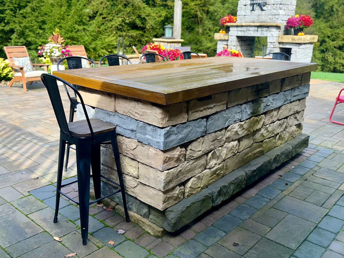 Greenville, PA Outdoor Living Space